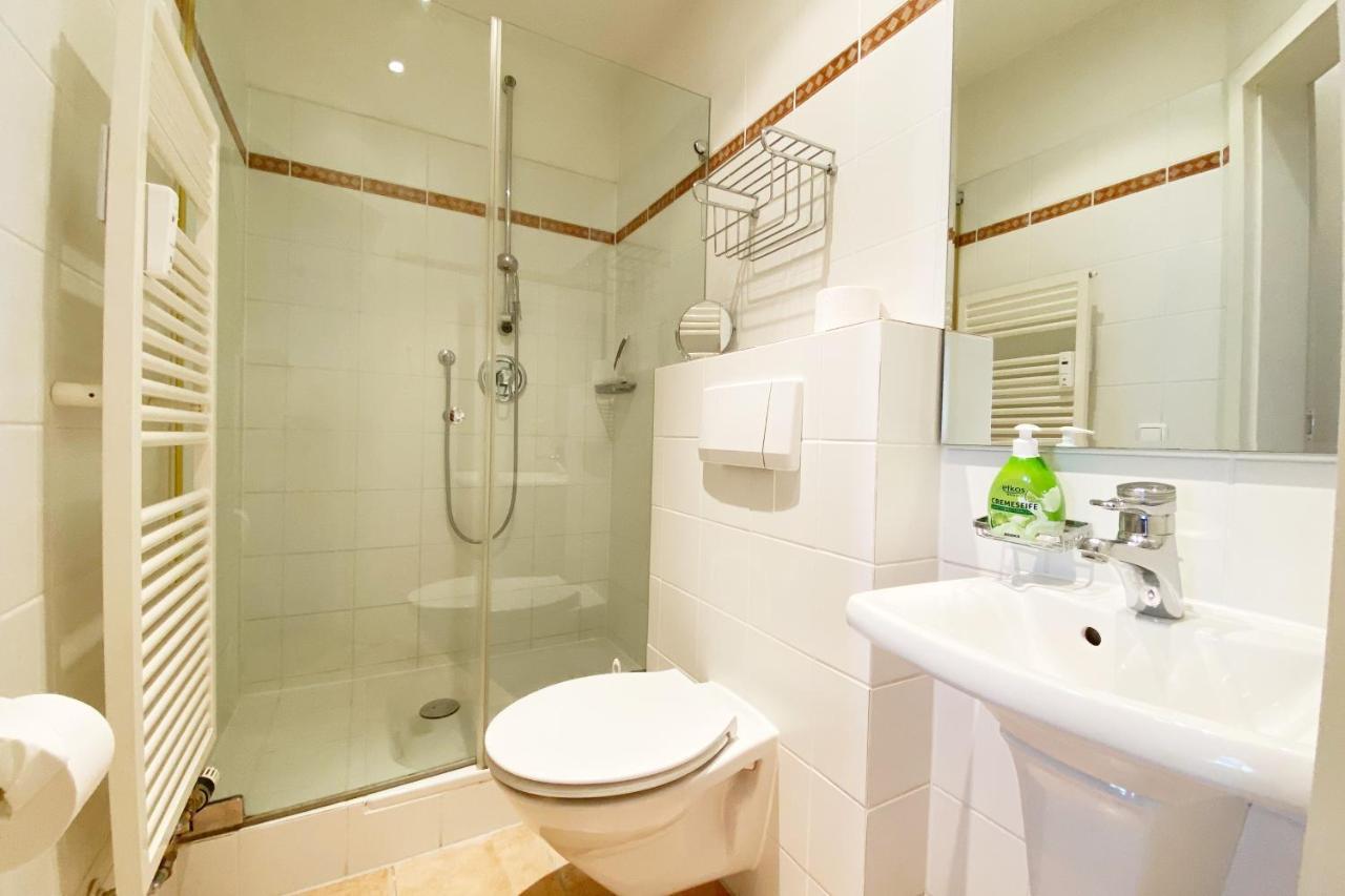 Apartment Ferienwohnung Rossini In Der Sirene Binz
